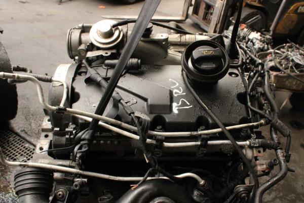 MOTEUR VW / AUDI / SEAT / SKODA 1.9TDI 90CV CODE BRU - Vue 1